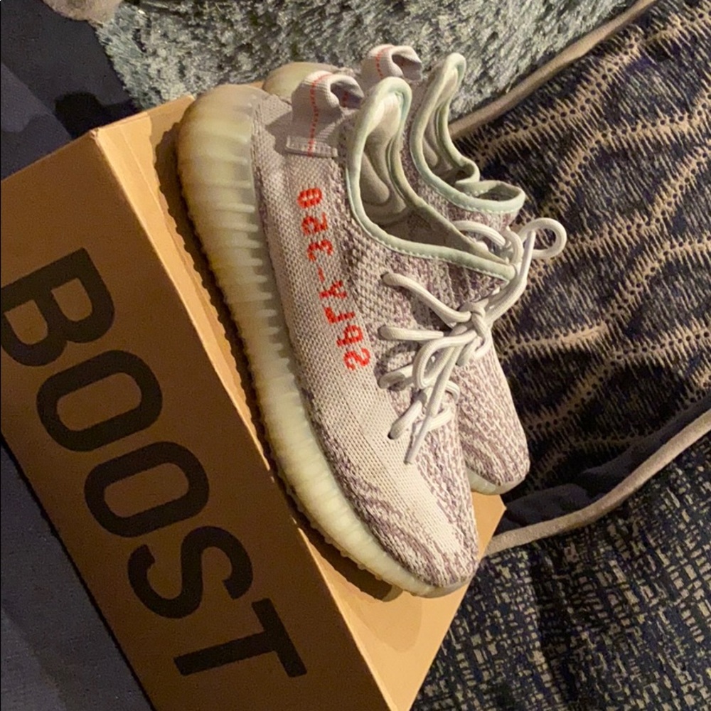 COPY - Yeezy Boost 350 V2 Blue Tint Size 5 - Picture 3 of 12